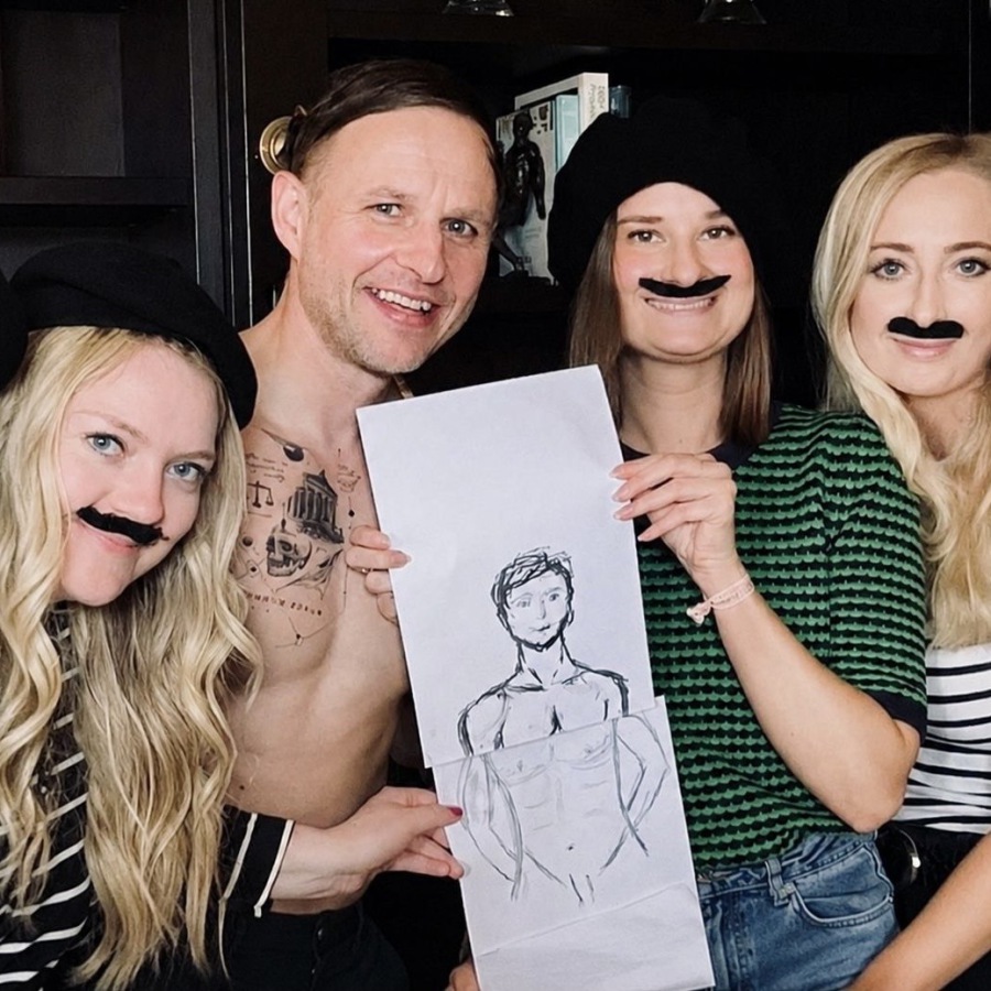 hen life drawing parties in UK