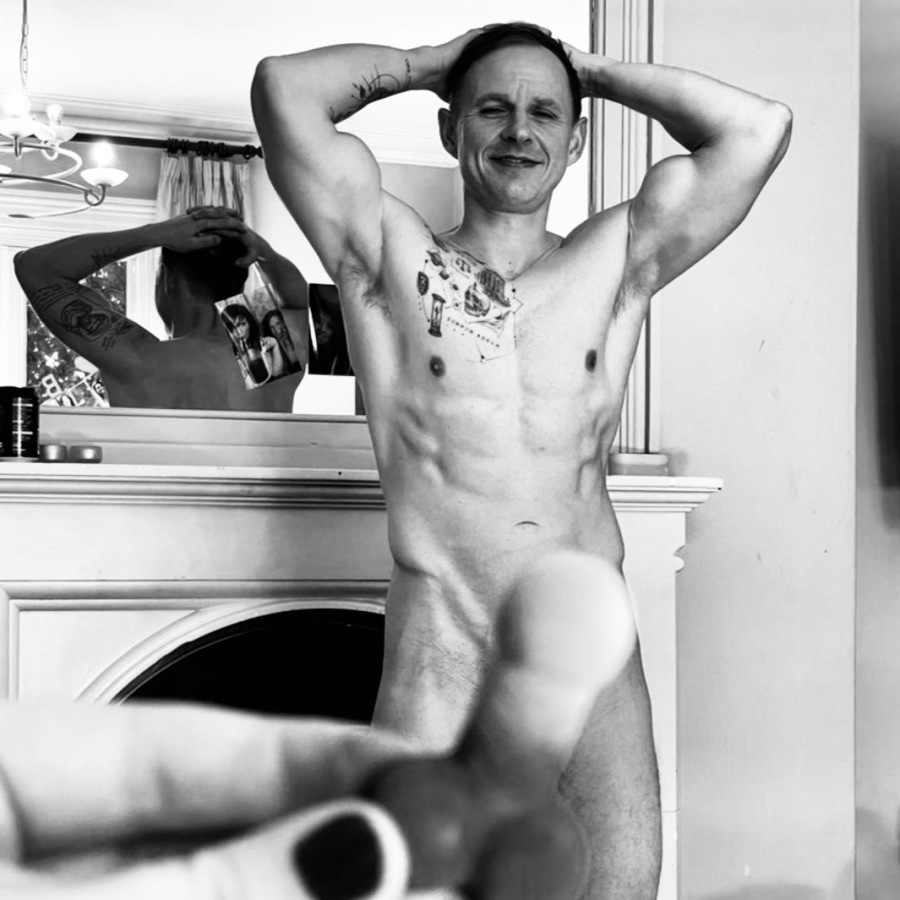 Graham the hen party life model