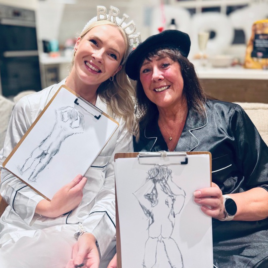 life drawing for hen party