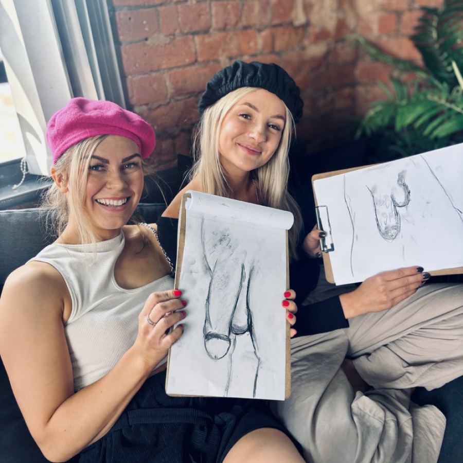 The UK’s original and No.1 hen party life drawing classes!