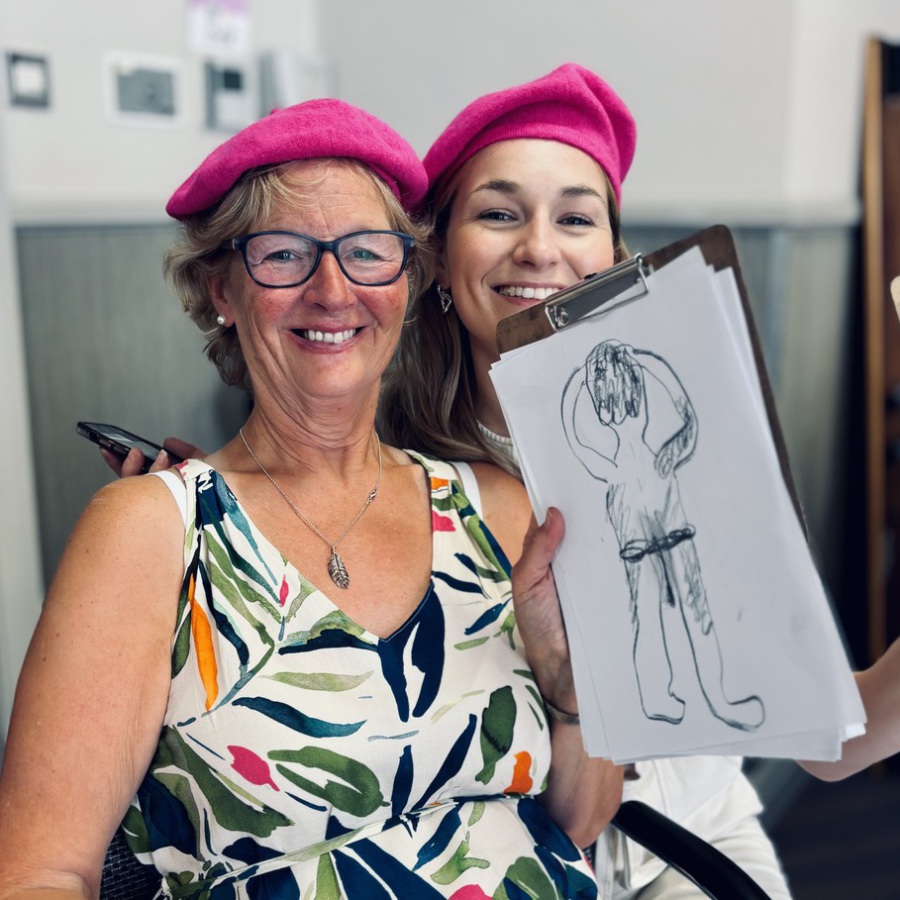 life drawing classes hen party