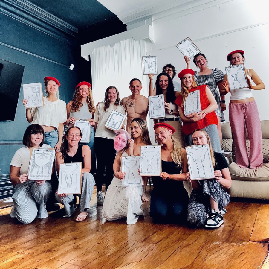 hen life drawing party