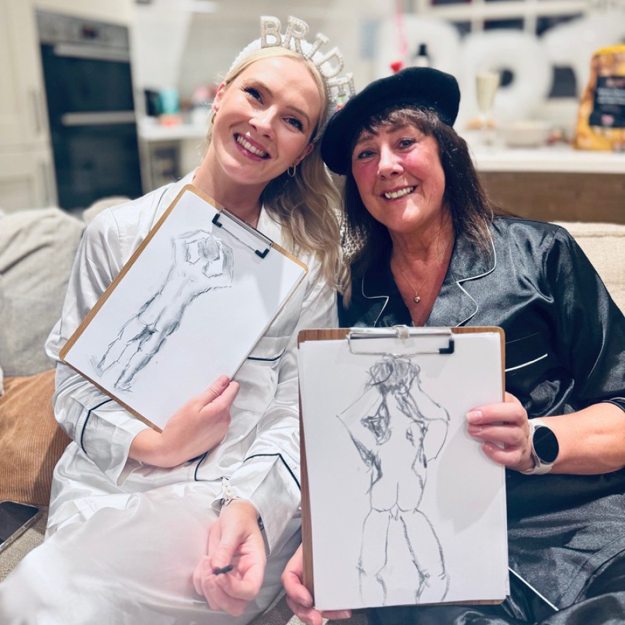hen life drawing party